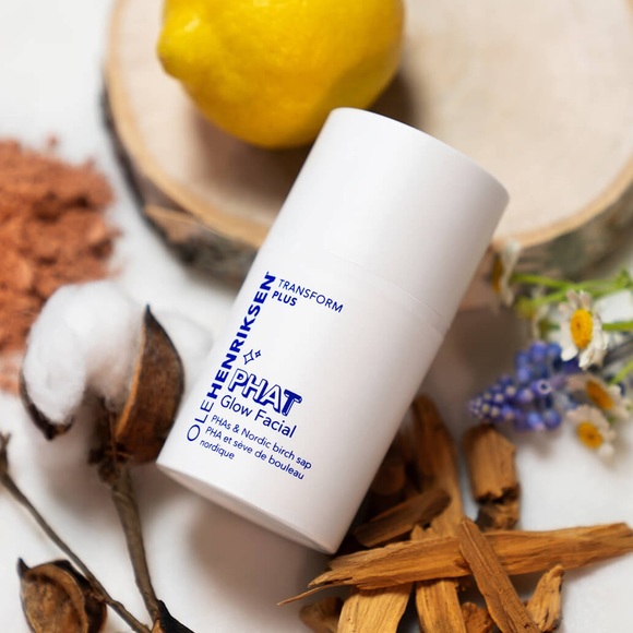 OLEHENRIKSEN PHAT Glow Facial Mask - Picture 2 of 12